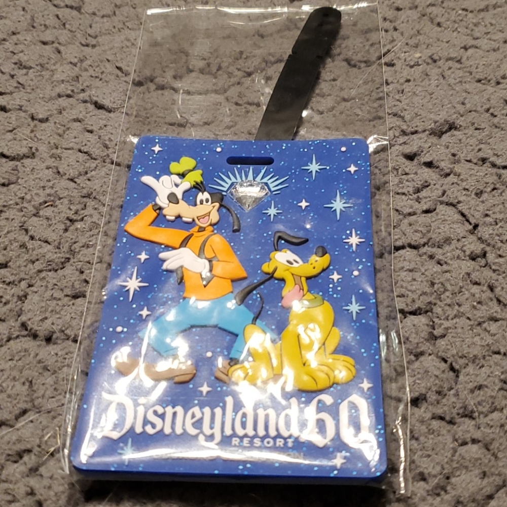 Rare Disneyland Resort luggage tag
